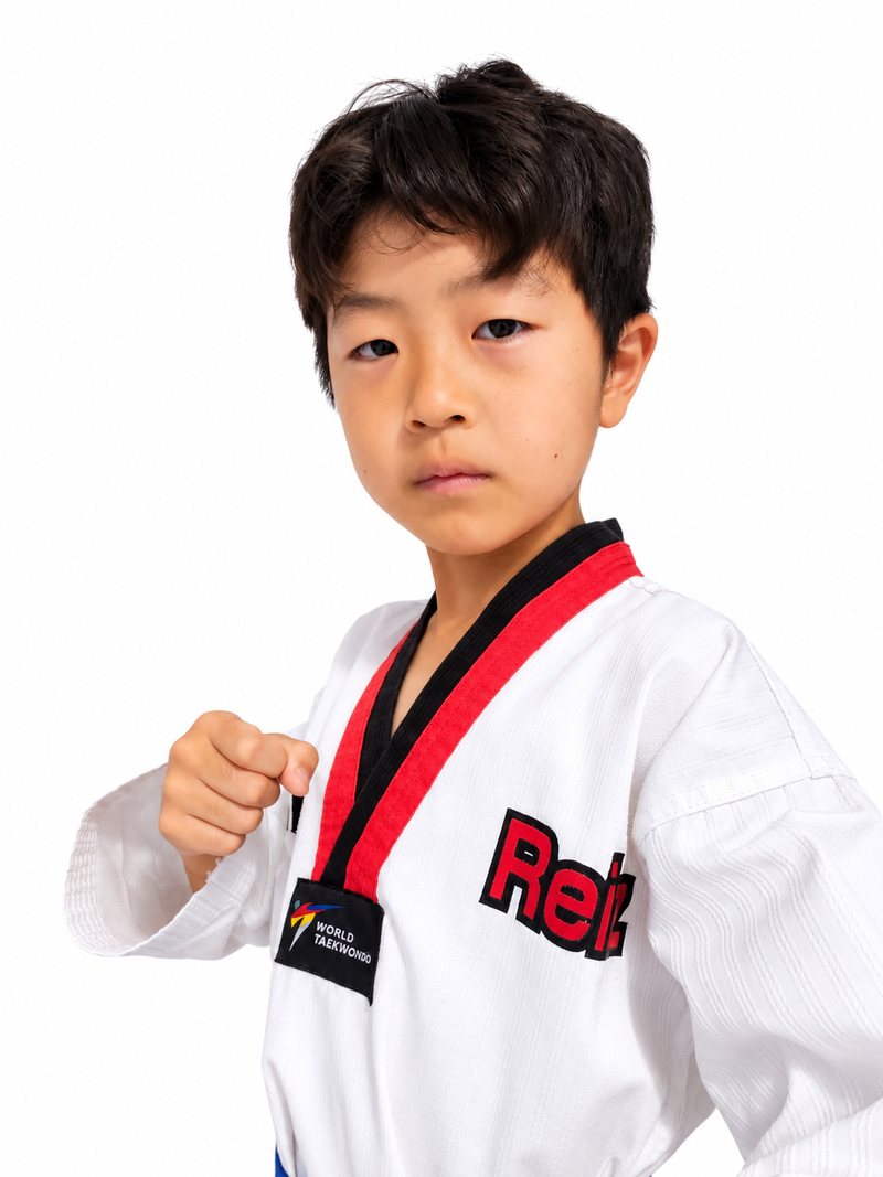 道着姿で構える朴 甫鈐選手