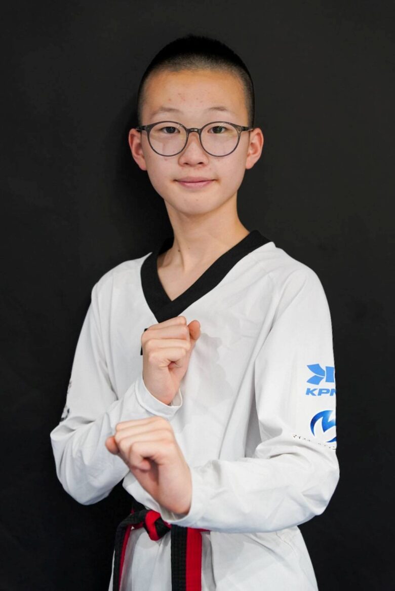 道着姿で構える山下 翔生選手